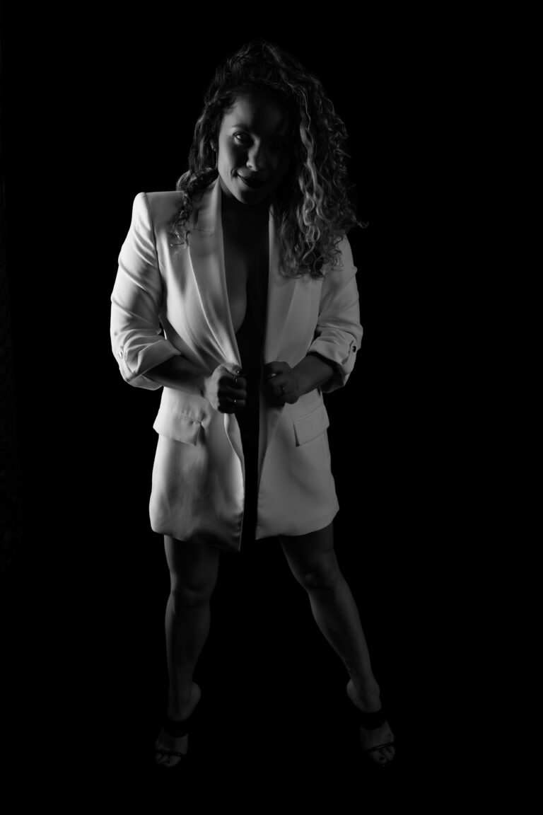 Senual, boudoir, covered nude, black and white photography, BW, female model